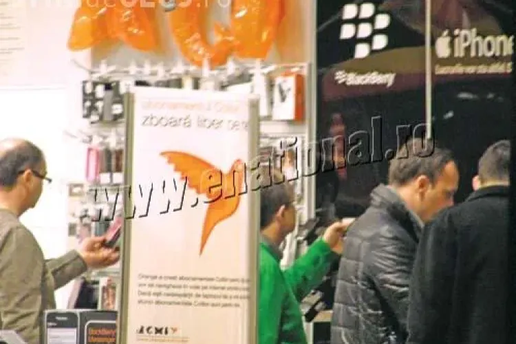 Boc a facut shopping: si-a cumparat un pulover si un telefon mobil - FOTO