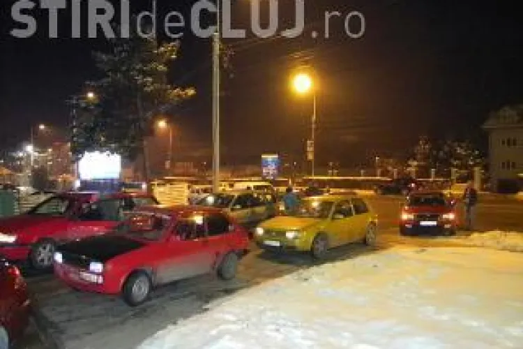 Soferii clujeni blocheaza benzinaria Petrom de pe strada Oasului. Protestul s-a incheiat - VIDEO si LIVE TEXT