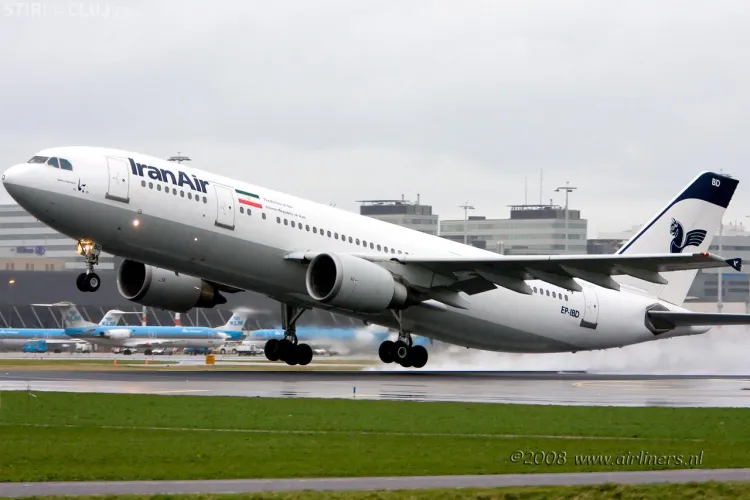 Un avion cu 105 pasageri s-a prabusit in Iran. Mai putin de jumatate dintre calatori au supravietuit