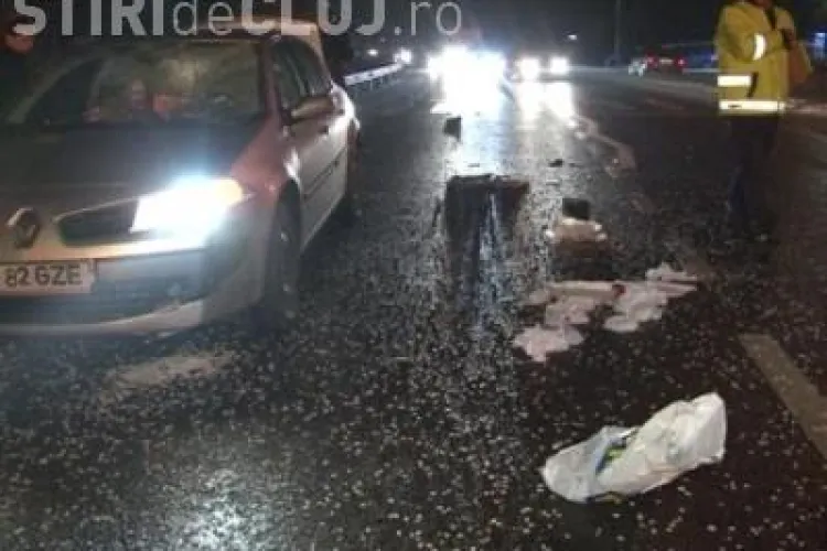 Accident la Cuzdrioara! Un batran de 70 de ani a fost lovit de o masina si proiectat 20 de metri - VEZI FOTO
