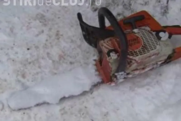 Si-a taiat capul cu drujba! Satenii din Valea Ciresoii, comuna Mica, sunt socati de drama 