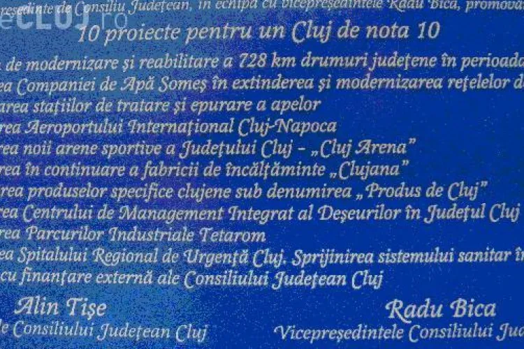 Alin Tise trimite felicitari clujenilor, dar nu uita sa isi mentioneze si "realizarile" - VEZI FOTO