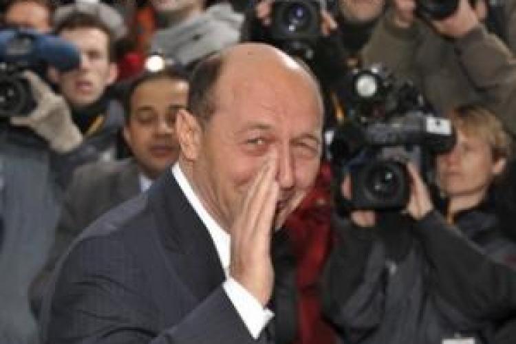 Basescu a aparut in Daily Mail si i-a panicat pe britanici: Ori suntem egali, ori nu! Sistam investitiile in securizarea frontierelor