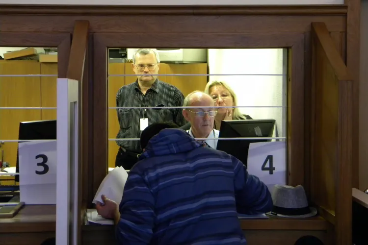 Vezi ce conditii se cer pentru acordarea cetateniei maghiare etnicilor din afara granitelor!