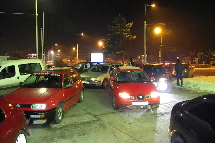 Protest in benzinariile din Cluj, vineri, 14 ianuarie! Soferii vor ca boicotul sa fie unul rasunator