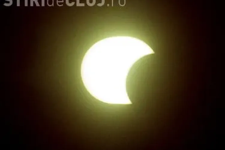 LIVE: Eclipsa de Soare a inceput la Cluj Napoca la ora 9.08! VEZI aici in direct fenomenul 