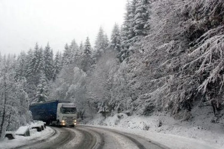 Drumul National 1R (Belis) acoperit cu un strat de zapada! Circulati cu prudenta!