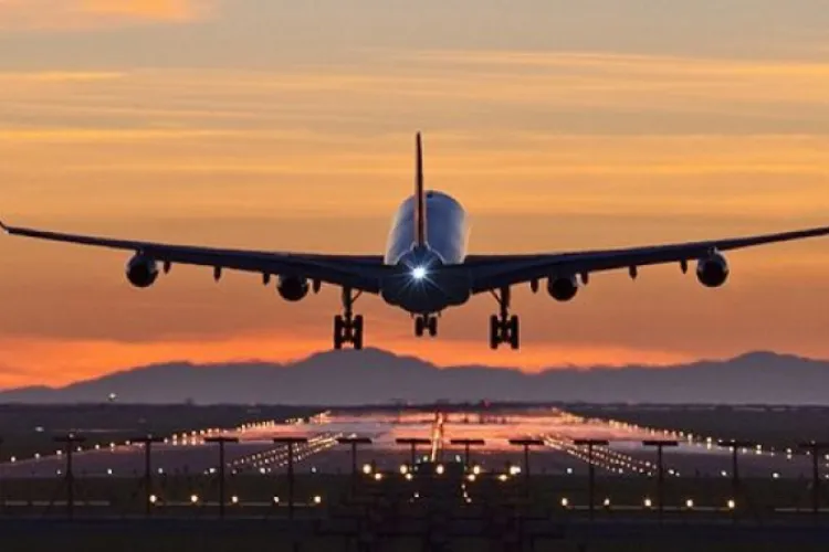 HALUCINANT! Un român din Madrid, testat pozitiv cu coronavirus, s-a urcat în avion și a venit în țară