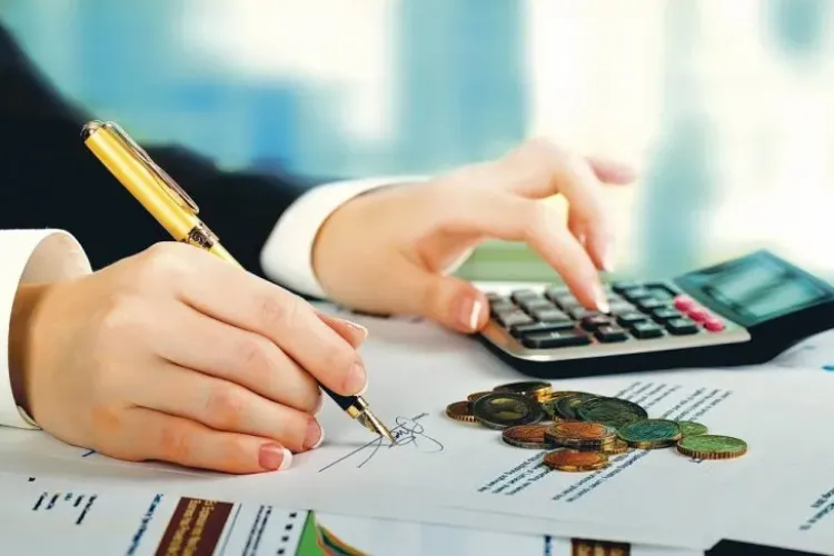 Guvernul amână plata impozitelor și e posibil să se ia măsuri și pentru ratele bancare