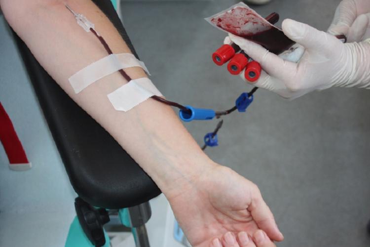 Coaliția pacienților COPAC atrage atenția că donațiile de sânge au scăzut alarmant