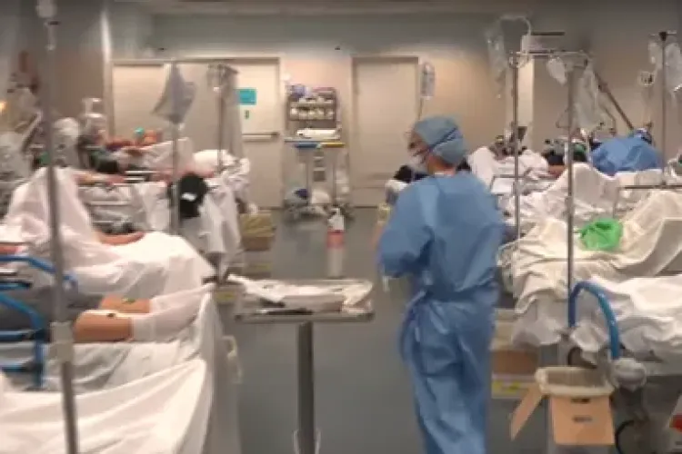 În Italia, pacienţilor li s-au montat pungi pe cap pentru a fi salvați. Când vor pricepe românii că situația este gravă? - VIDEO   