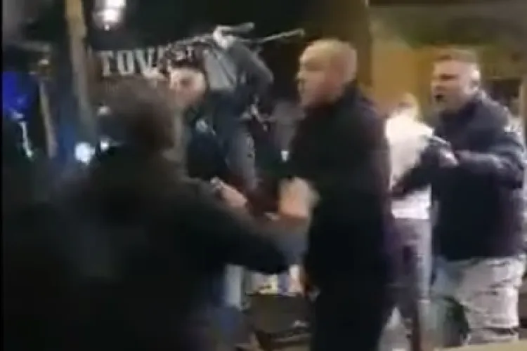 ”Studenții” din Galeria U Cluj s-au bătut cu studenții pe Piezișă, în Hașdeu! Barul Solas, teatru de război - VIDEO