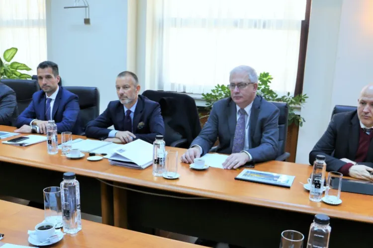 Directorii Aeroporturilor din România au discutat despre impactul coronavirusului asupra traficului de pasageri