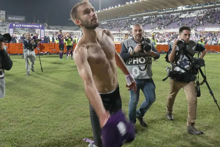 Fotbalist vindecat de coronavirus a vorbit despre boală: ”Nu știi ce se întâmplă. Mă gândeam că a doua zi mă voi trezi fără să respir”