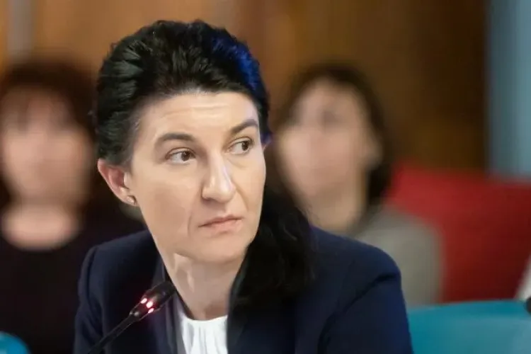 Aproape jumătate de milion de contracte de munca au fost desfăcute până acum. Ce spune ministrul Muncii 