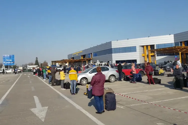 Angajat român, pe Aeroportul Cluj, via Germania: Două săptămâni vom sta în carantină - VIDEO