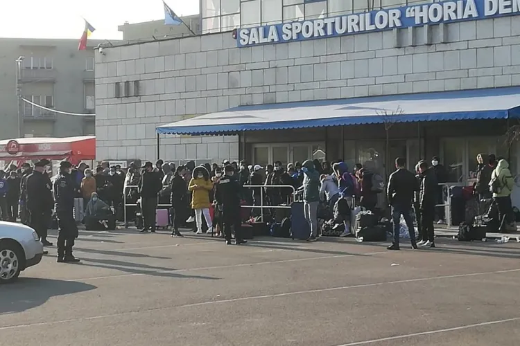 Mizerie de nedescris lăsată la Sala Sporturilor Cluj de ”valorile” întoarse acasă - FOTO