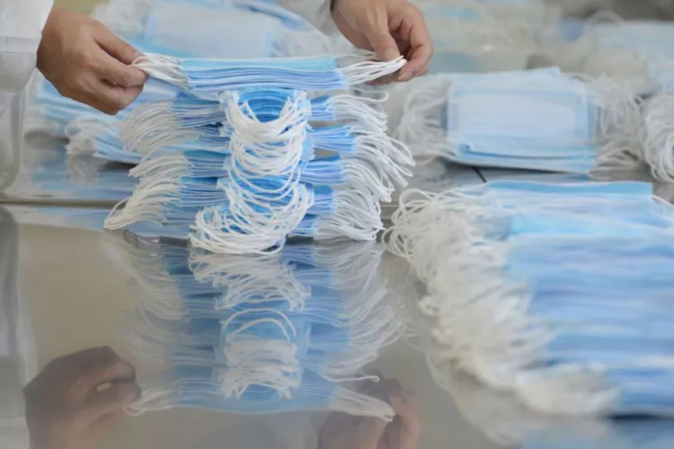 Povestea clujeanului care a transportat 50 de milioane de măști de protecție în Asia și Europa, supranumit ”mogulul” pandemiei