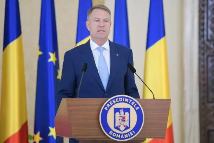 Klaus Iohannis: Noi luptăm cu pandemia, iar PSD se luptă în birourile secrete din Parlament ca să dea Ardealul ungurilor