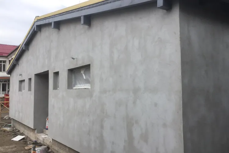 Sala de sport de la Școala Gimnazială ”Gheorghe Șincai” este aproape finalizată