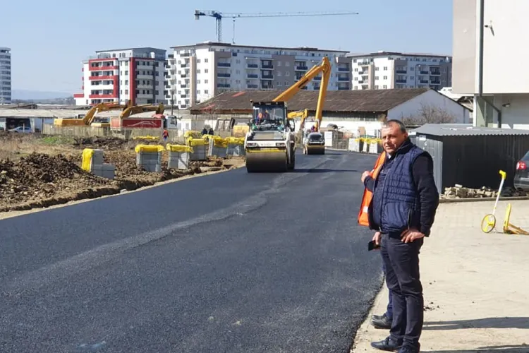 Primăria Florești va realiza trotuare și iluminat public pe traseul Drumului de Legătură Sud