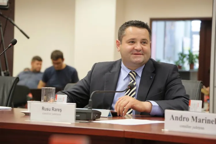 Rareș Rusu, prieten cu Rareș Bogdan, numit director interimar la Transelectrica Cluj, fără concurs pentru că e starea de alertă