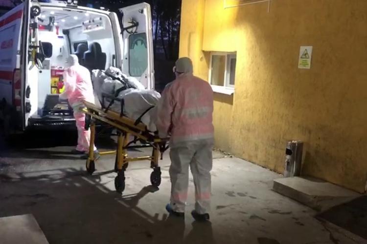 Puțin peste 50 de persoane bolnave de COVID-19 mai sunt internate în spitalele din Cluj