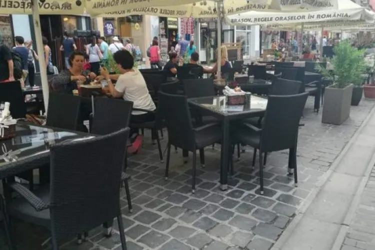De vorbă cu patronul unei terase din Cluj. Ca să te așezi la o masă, vei da cu subsemnatul ca la Poliție și Procuratură