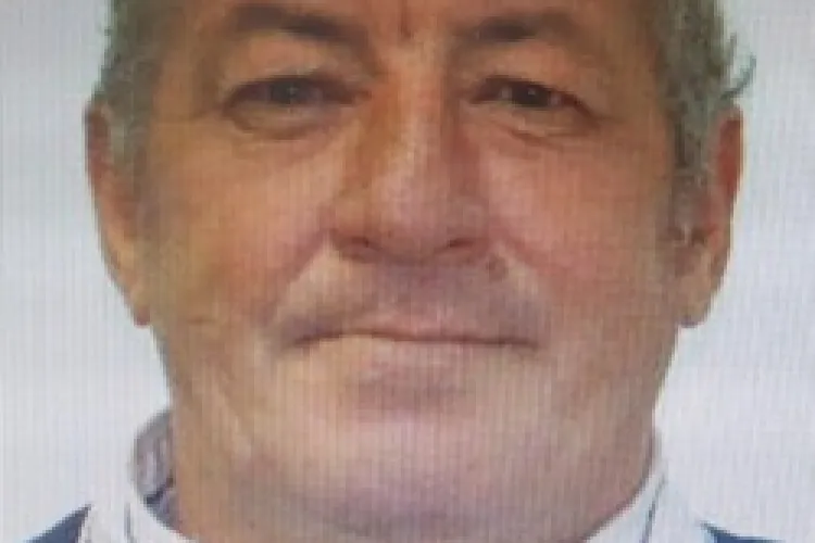 Bărbat dispărut de acasă, căutat de polițiști și familie. L-ați văzut? FOTO