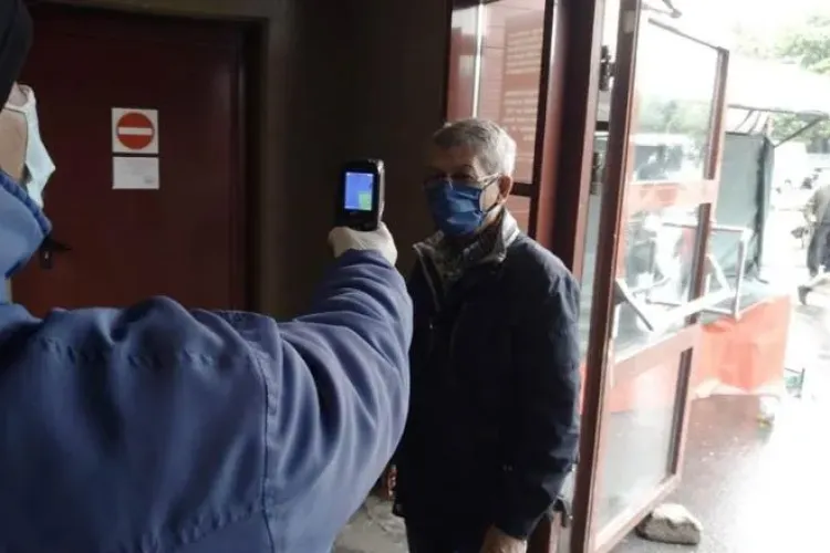 Raed Arafat: Termoscanarea nu-ți ia datele sau CNP-ul de pe frunte