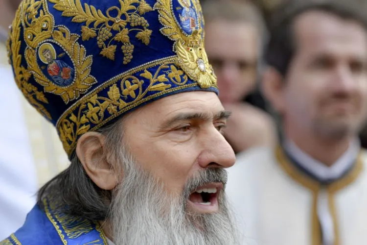 Slujba de Înviere este repetată de Arhiepiscopia Tomisului pentru că oamenii nu au apucat să se bucure de moment