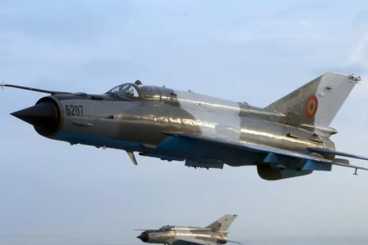 Două bombardiere și două avioane de vânătoare rusești, interceptate în apropierea spațiului aerian al României. Ce spune MApN