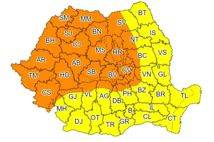 O nouă zi cu furtuni la Cluj și în marea parte a țării. Meteorologii anunță cod portocaliu