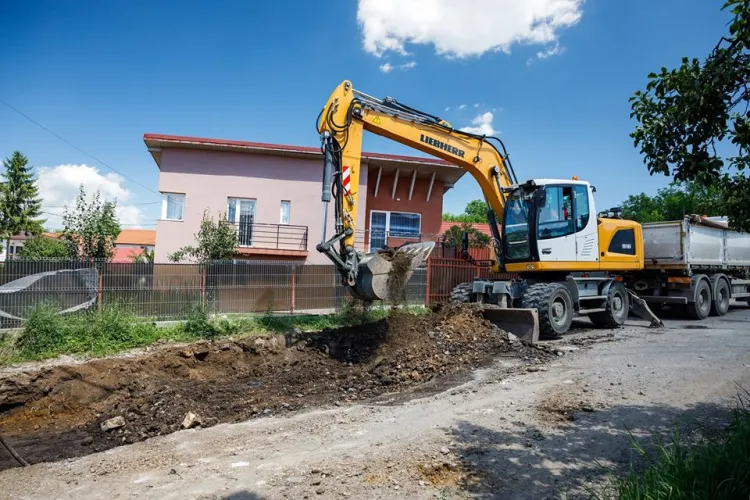 Primăria Cluj-Napoca a început lucrările de modernizare a străzii Valea Fânațelor FOTO