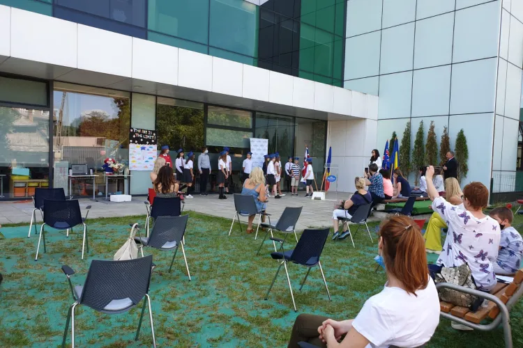 A venit vacanța la Royal School in Transylvania! Mesajul președintelui Fundației School for Europe