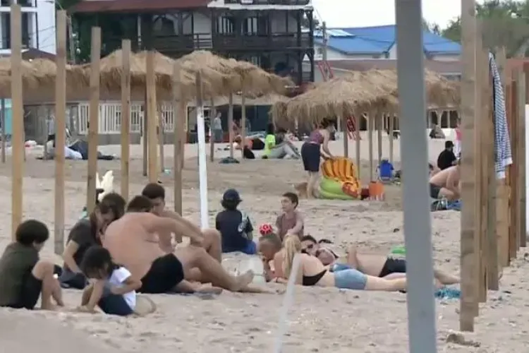 Avertisment al ministrului Sănătăţii: ”Vama Veche şi alte zone de pe litoral devin FOCARE!”