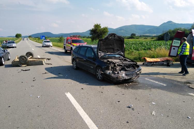 Accident grav la Câțcău. Se circulă alternativ - FOTO