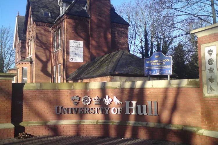 BT dă startul în competiția pentru trei burse la Executive MBA University of Hull în valoare totală de 30.000 de euro