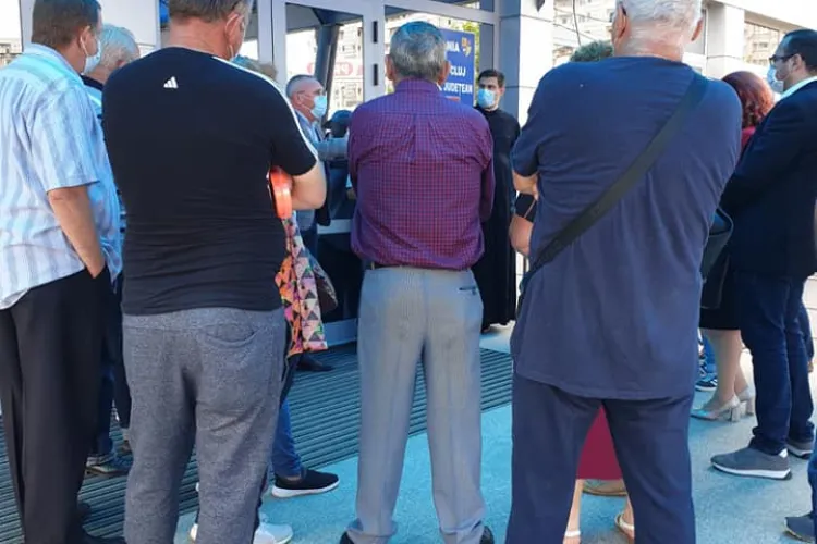 Clujenii din Satu Lung și Feiurdeni nu ”pupă” apă potabilă. La Compania de Apă Someș, ridicatul din umeri e sport național - FOTO