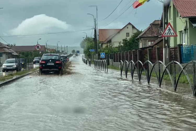 Drumul Cluj - Turda este INUNDAT - FOTO