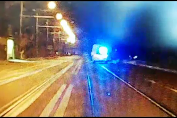 Mașină furată din fața unui hotel clujean. S-au tras focuri de armă și a fost o urmărire cu mașinile de poliție