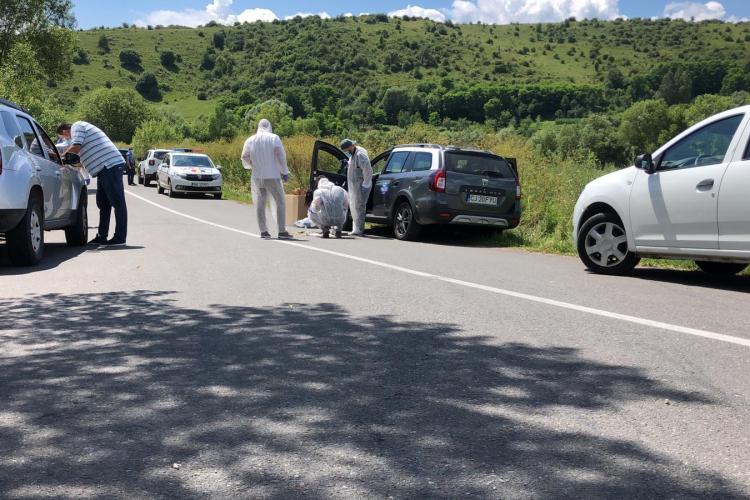 Cluj: Copilul care a dispărut alături de tatăl său a fost găsit mort, înjunghiat în inimă - VIDEO și FOTO