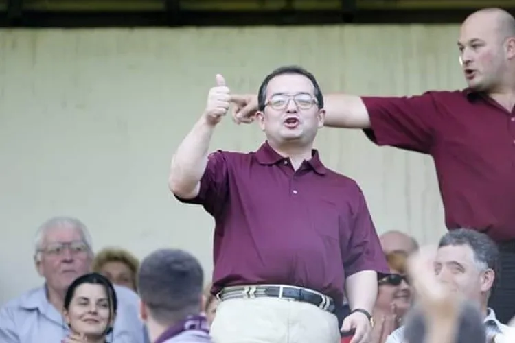 Boc ține legătura cu Dan Petrescu aflat în spital cu COVID. Ce a dezvăluit primarul și ce spune despre titlu   