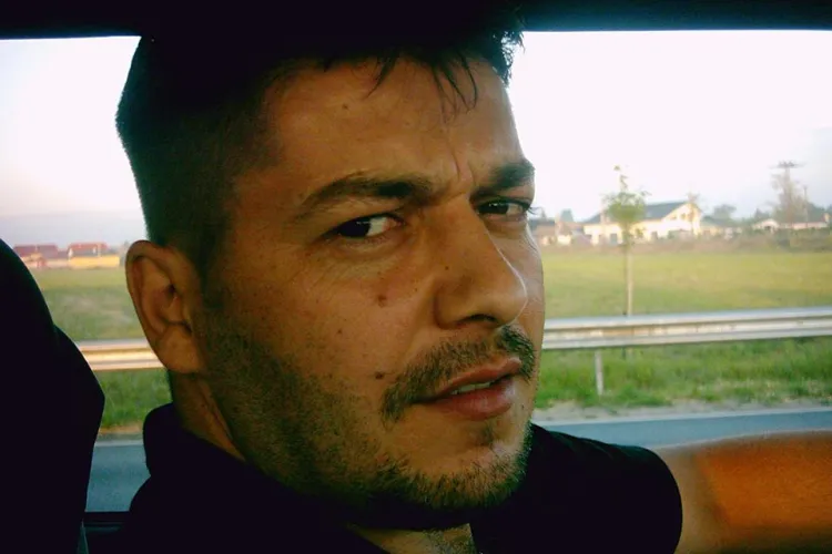 Mărturia femeii care a văzut mașina tatălui criminal de la Cluj în trafic. Poliția s-a bâlbâit GRAV! Detalii șocante 