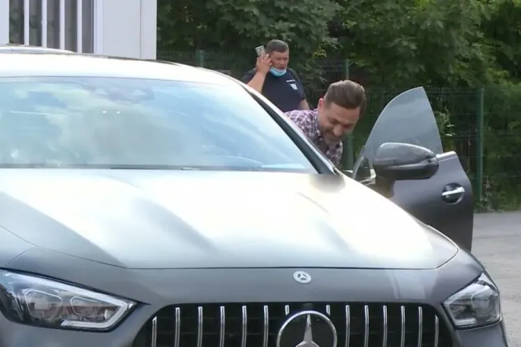 Mirel Rădoi a apărut într-un bolid de super lux! Suma exorbitantă pe care a cheltuit-o selecționerul pe mașini - FOTO