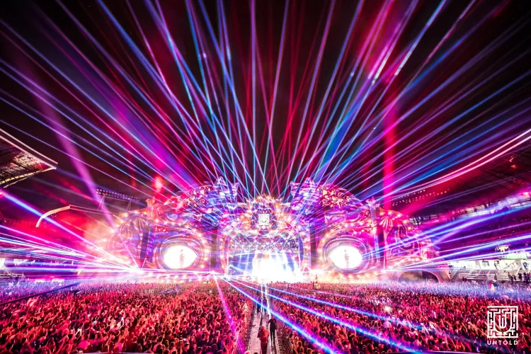 UNTOLD - Sparks of Magic, show-ul ce spune povestea festivalului fenomen, difuzată duminică, 2 august, la Pro TV