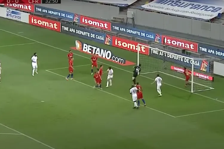 CFR Cluj învinge cu 2-0 echipa de juniori a FCSB și joacă titlul în ultima etapă - REZUMAT VIDEO