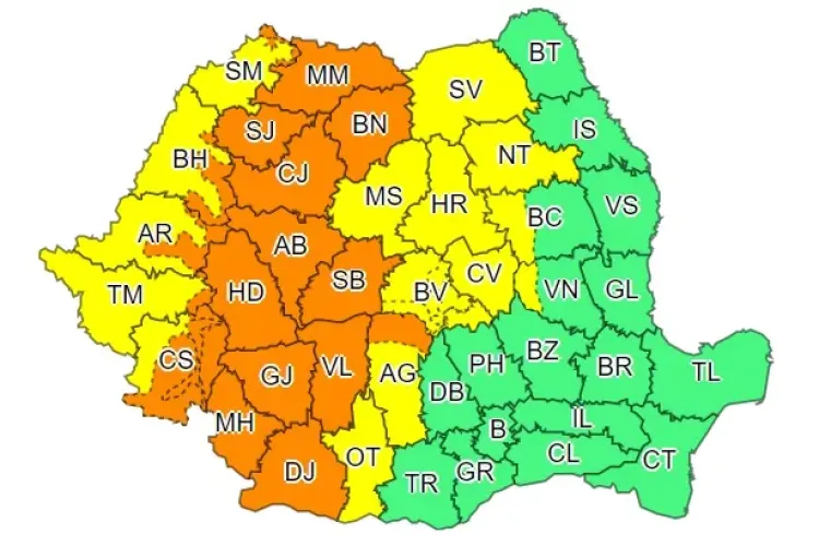 Clujul sub cod portocaliu de furtuni. Ce anunță ANM