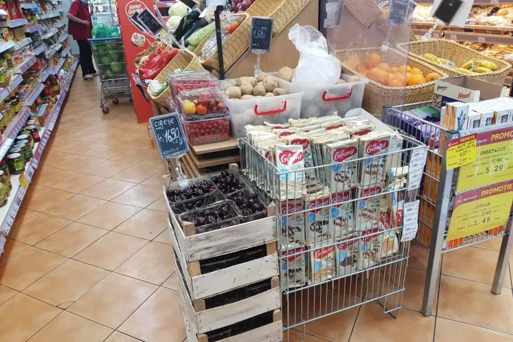 Kilogramul de cireșe costă în Cluj-Napoca cât kilogramul de carne - FOTO