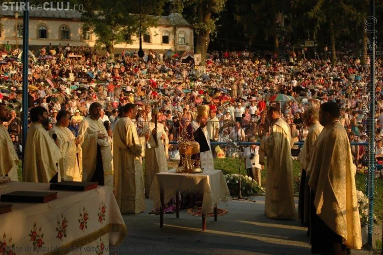 Zeci de mii de oameni, așteptați la Mănăstirea de la Nicula: În linii mari va fi ca anii trecuți. Nu poți să le spui să nu vină   